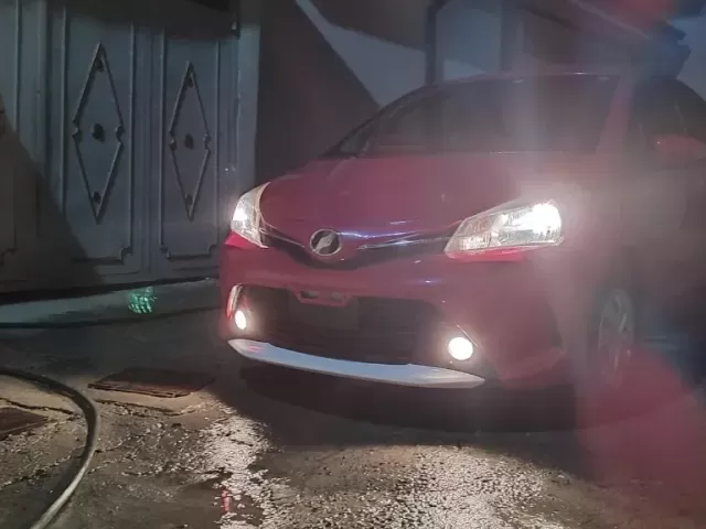 Toyota Vitz 1, avtobaza.tj