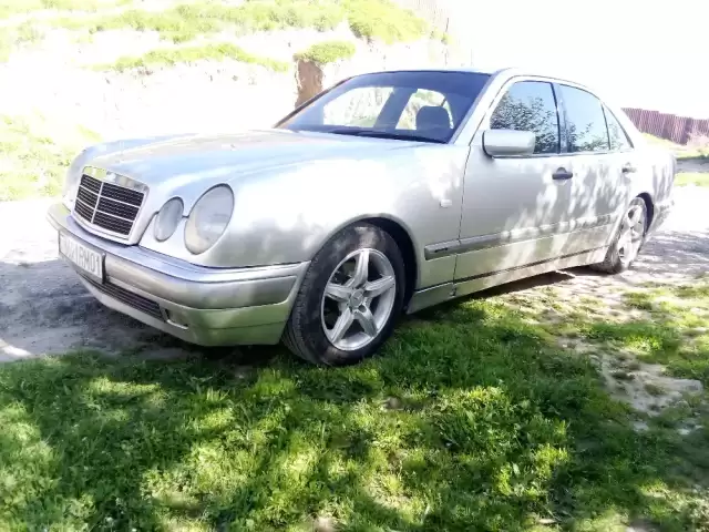 Mercedes-Benz E class, 1998 1, avtobaza.tj