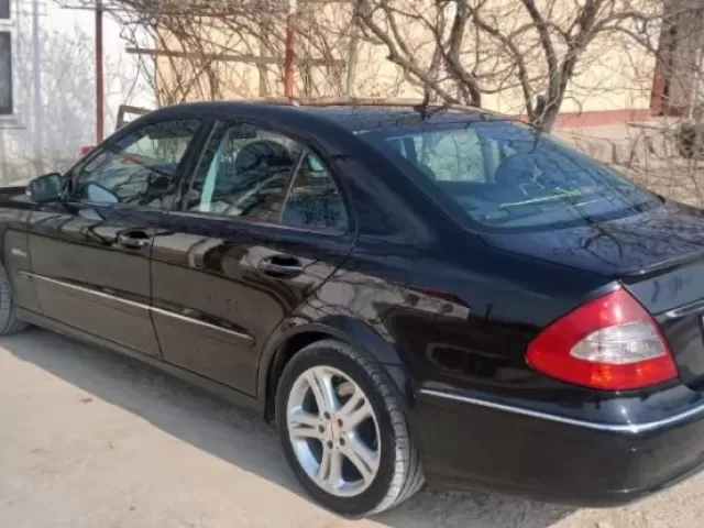 Mercedes-Benz E class, 2006 1, avtobaza.tj