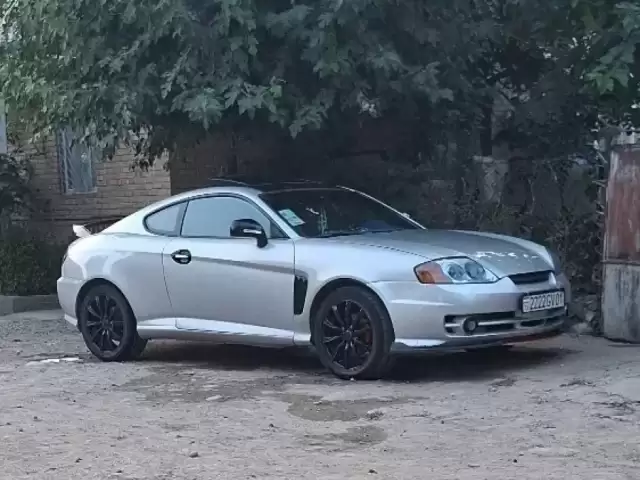 Hyundai Avanta Touring, 2004 1, avtobaza.tj