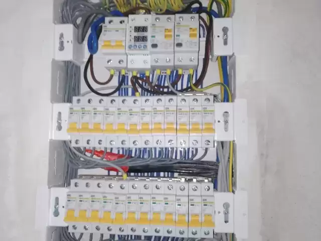 Услуги Электрика 1, farmo.tj