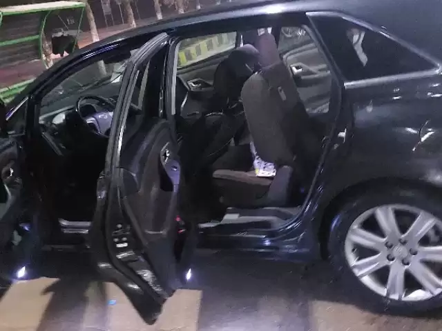 Toyota Mark X ZiO, 2007 1, avtobaza.tj