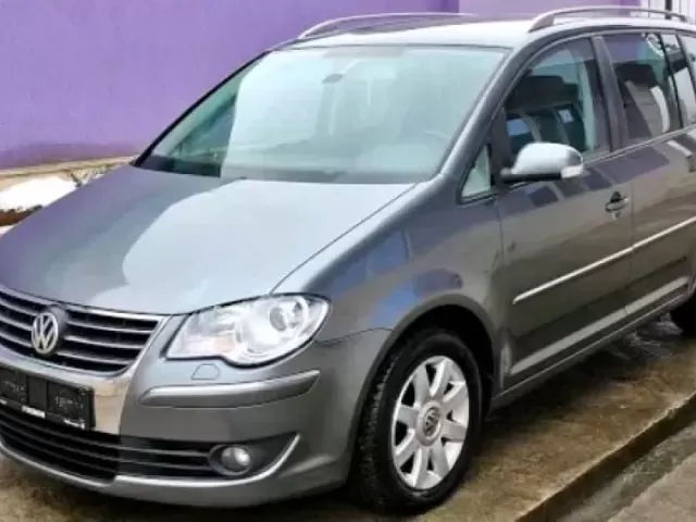 Volkswagen Touran 1, avtobaza.tj