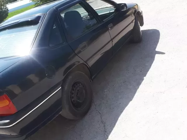 Opel Vectra A 1, avtobaza.tj