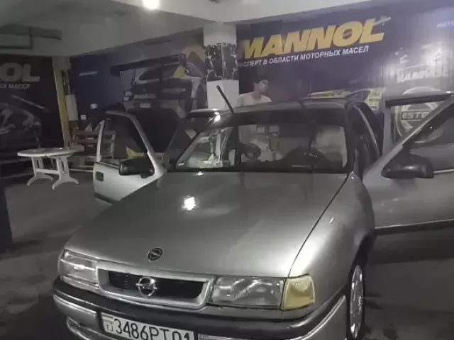 Opel Vectra A, 1993 1, avtobaza.tj