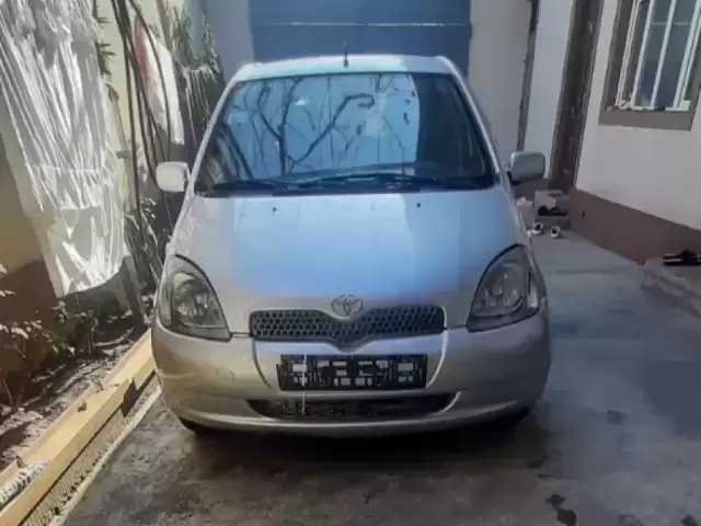 Toyota Yaris, 1999 1, avtobaza.tj