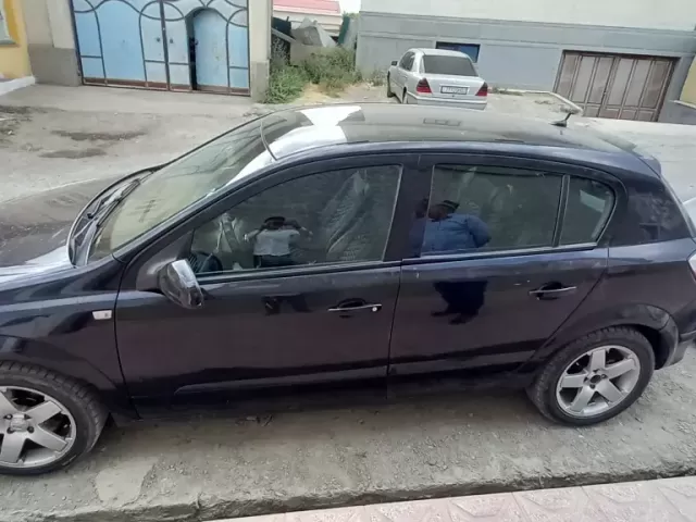 Opel Astra H, 2004 1, avtobaza.tj
