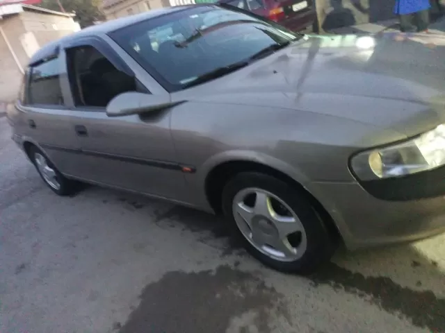 Opel Vectra B 1, avtobaza.tj