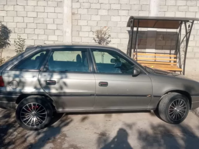 Opel Astra F 1, avtobaza.tj