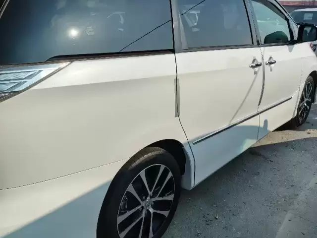 Toyota Estima, 2014 1, avtobaza.tj