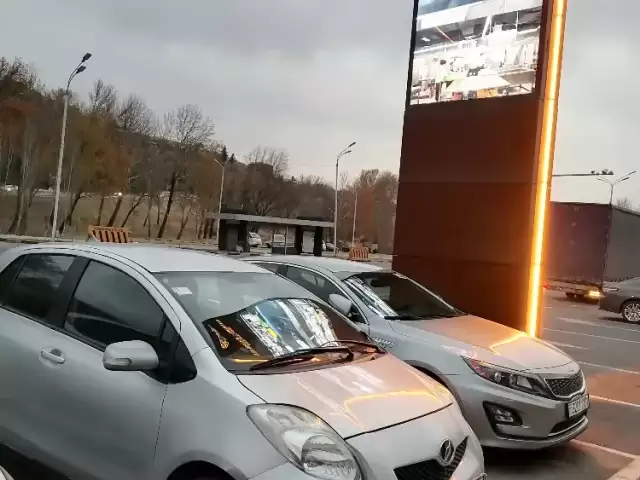 Toyota Vitz, 2010 1, avtobaza.tj