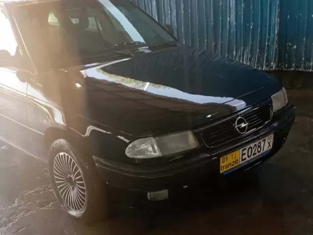 Opel Astra F 1, avtobaza.tj