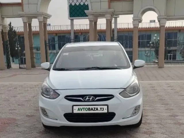 Hyundai Solaris 1, avtobaza.tj