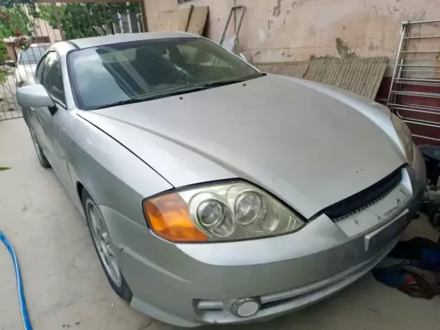 Hyundai Tiburon, 2005 1, avtobaza.tj