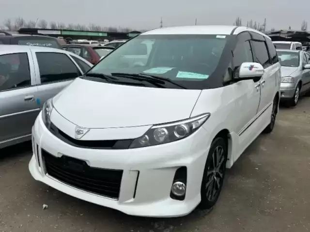 Toyota Estima, 2016 1, avtobaza.tj