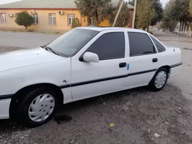 Opel Astra F 1, avtobaza.tj