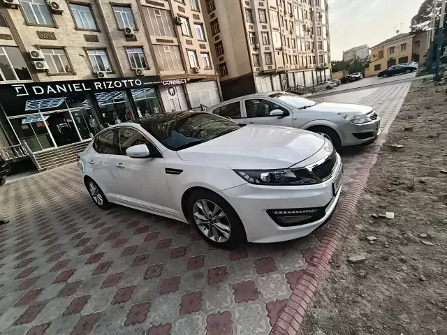 Kia K5, 2011 1, avtobaza.tj