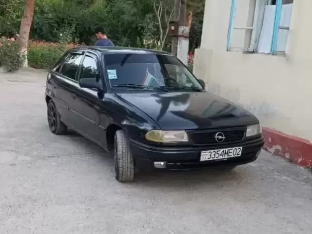 Opel Astra F, 1992 1, avtobaza.tj Opel Astra F, 1992 1, avtobaza.tj