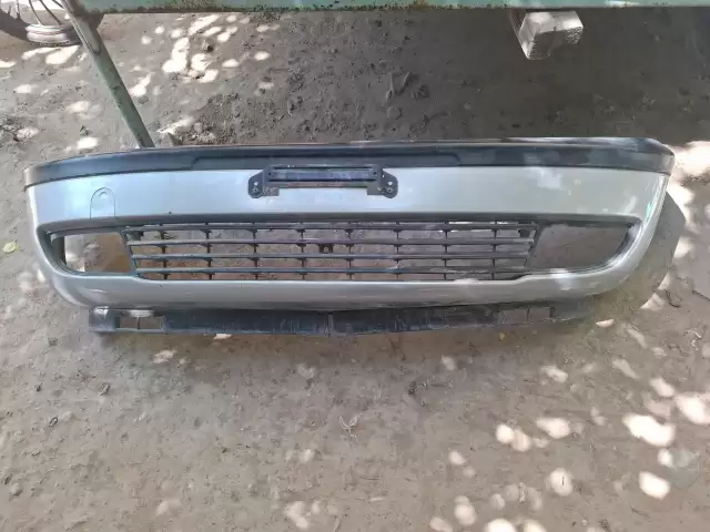 Передный Бампер Зафира А 1, avtobaza.tj