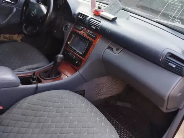 Mercedes-Benz C class, 2001 1, avtobaza.tj