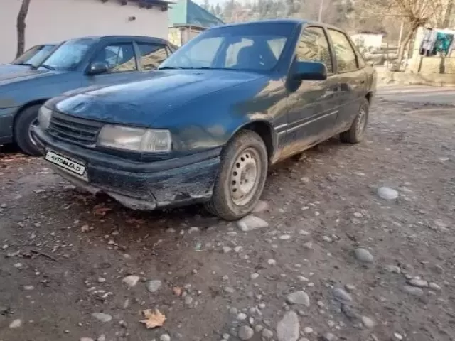 Opel Vectra A 1, avtobaza.tj