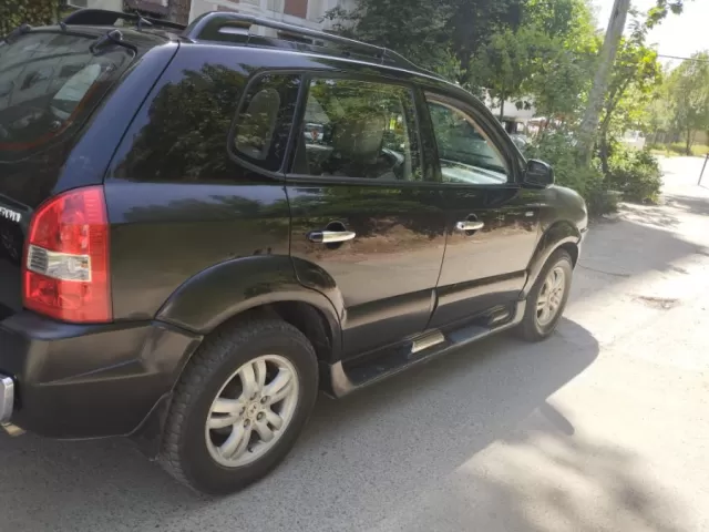 Hyundai Tucson 1, avtobaza.tj