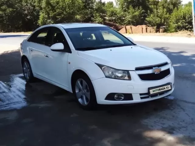 Chevrolet Cruze 1, avtobaza.tj