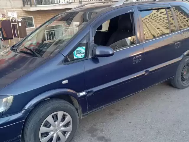 Opel Zafira, 1999 1, avtobaza.tj