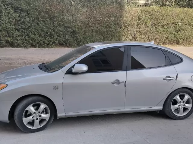 Hyundai Avante, 2010 1, avtobaza.tj