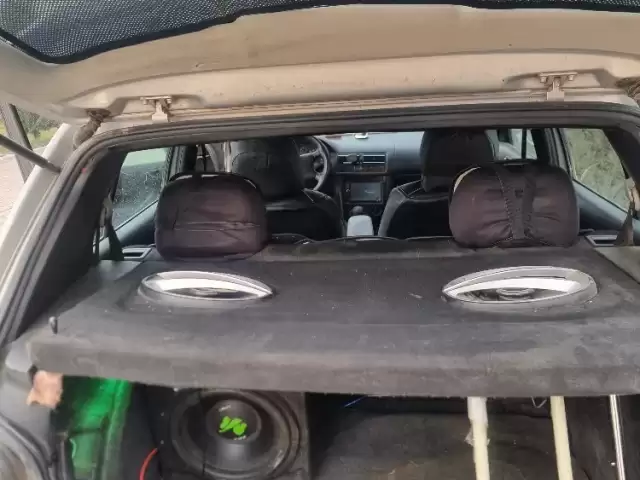 Volkswagen Golf, 2000 1, avtobaza.tj