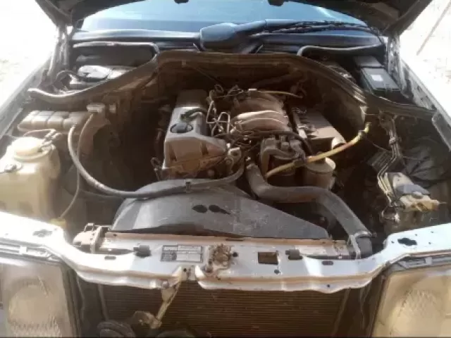 Mercedes-Benz W124, 1994 1, avtobaza.tj
