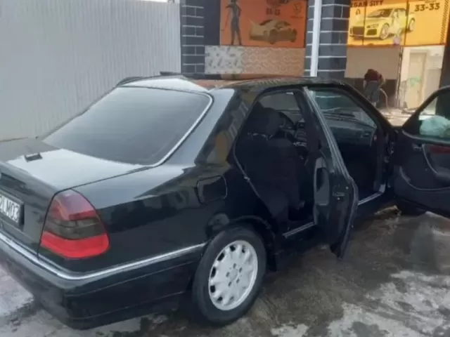 Mercedes-Benz C class 1, avtobaza.tj