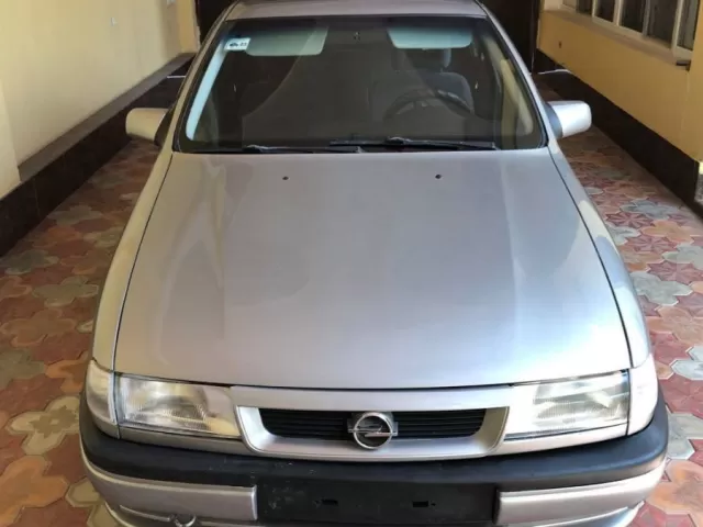 Opel Vectra A 1, avtobaza.tj