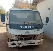 Грузовики T-King, 2012 в Шахритус 