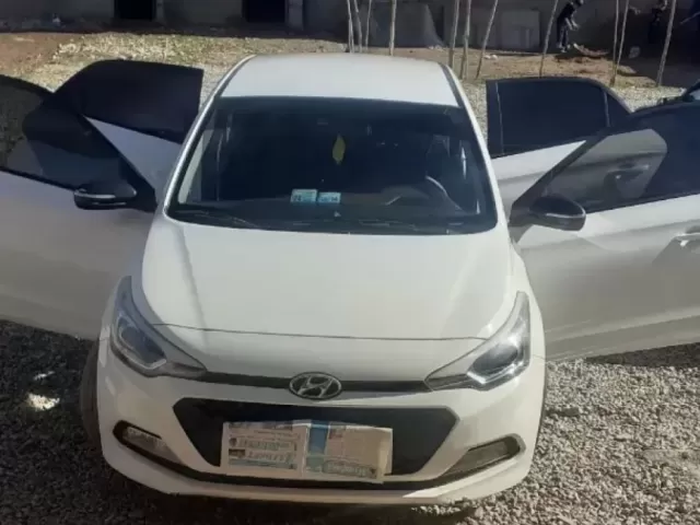 Hyundai i20 1, avtobaza.tj