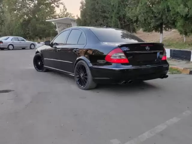 Mercedes-Benz E class, 2008 1, avtobaza.tj