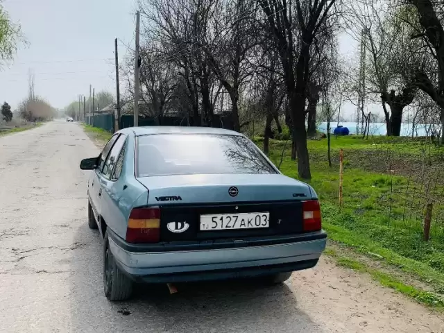Opel Vectra A, 1992 1, avtobaza.tj Opel Vectra A, 1992 1, avtobaza.tj