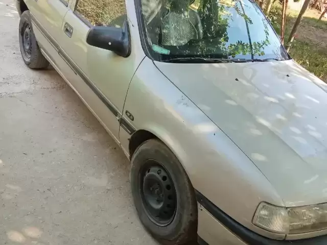 Opel Vectra A, 1991 1, avtobaza.tj Opel Vectra A, 1991 1, avtobaza.tj