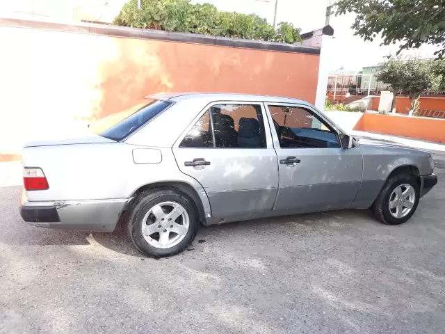 Mercedes-Benz E class 1, avtobaza.tj