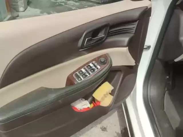 Chevrolet Malibu, 2013 1, avtobaza.tj