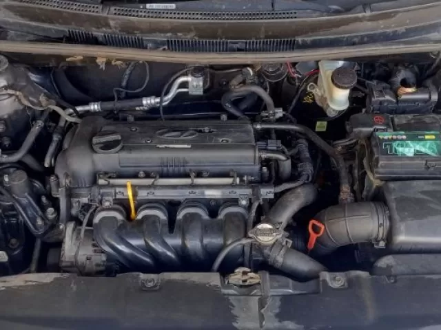 Hyundai Solaris, 2012 1, avtobaza.tj