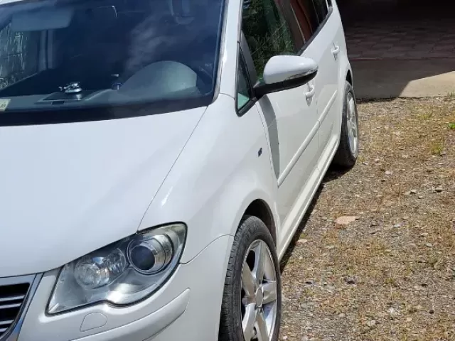 Volkswagen Touran 1, avtobaza.tj