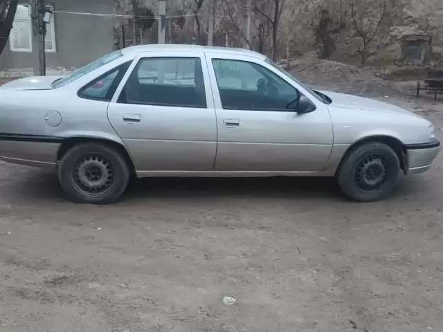 Opel Vectra A, 1991 1, avtobaza.tj