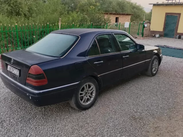 Mercedes-Benz 190, 1995 1, avtobaza.tj