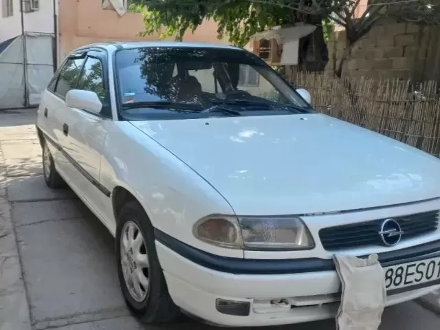 Opel Astra F 1, avtobaza.tj