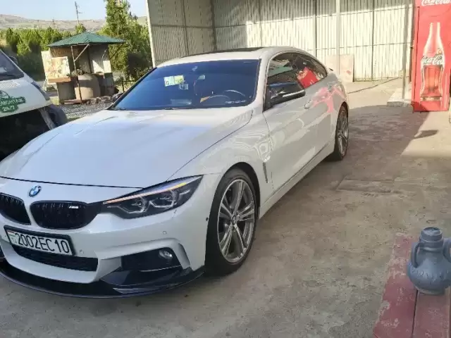 BMW M4, 2016 1, avtobaza.tj