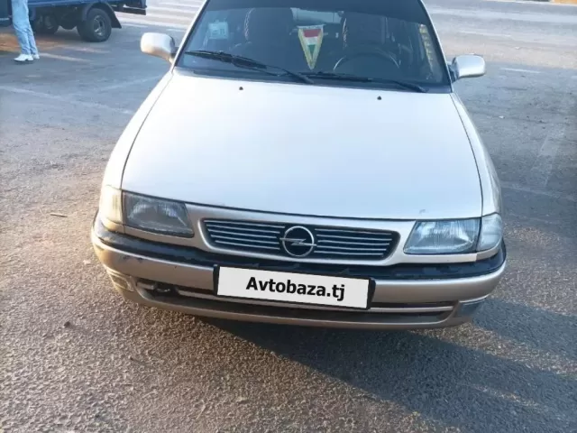 Opel Astra F 1, avtobaza.tj