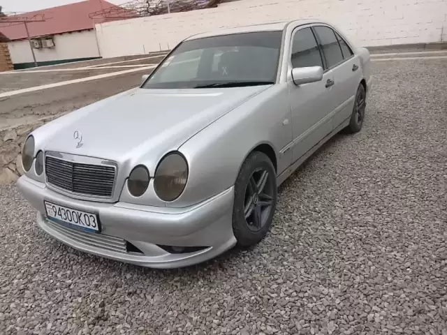 Mercedes-Benz E class, 1996 1, avtobaza.tj