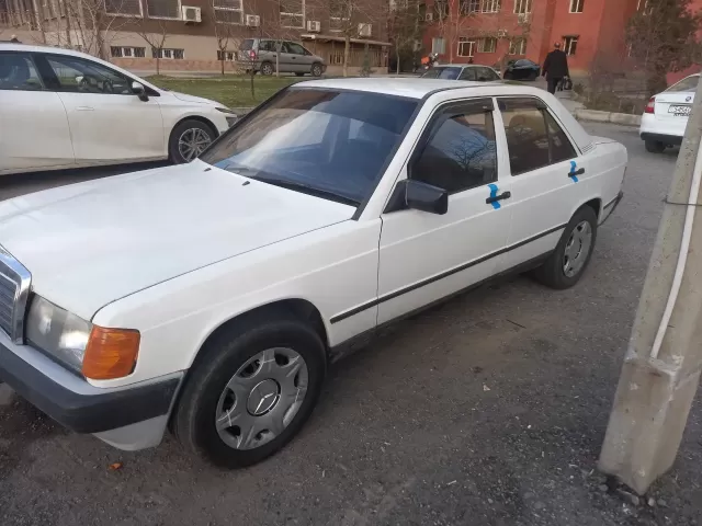 Mercedes-Benz W201, 1988 1, avtobaza.tj