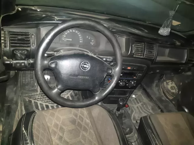 Opel Vectra B 1, avtobaza.tj